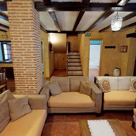 La Majada Palentina Rural House *